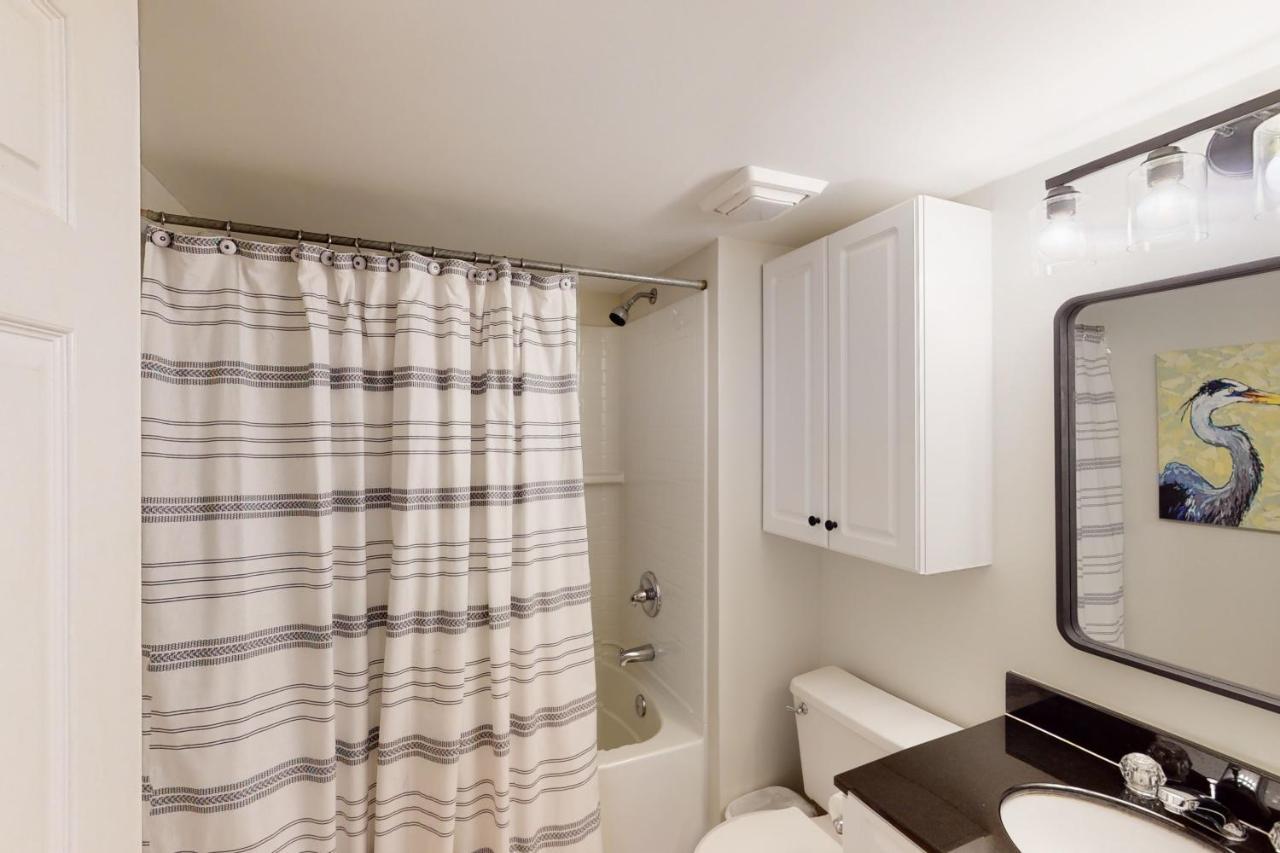 Cotton Bayou B1 Apartment